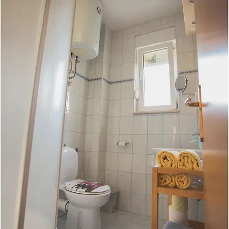 Maja 포드스트라나